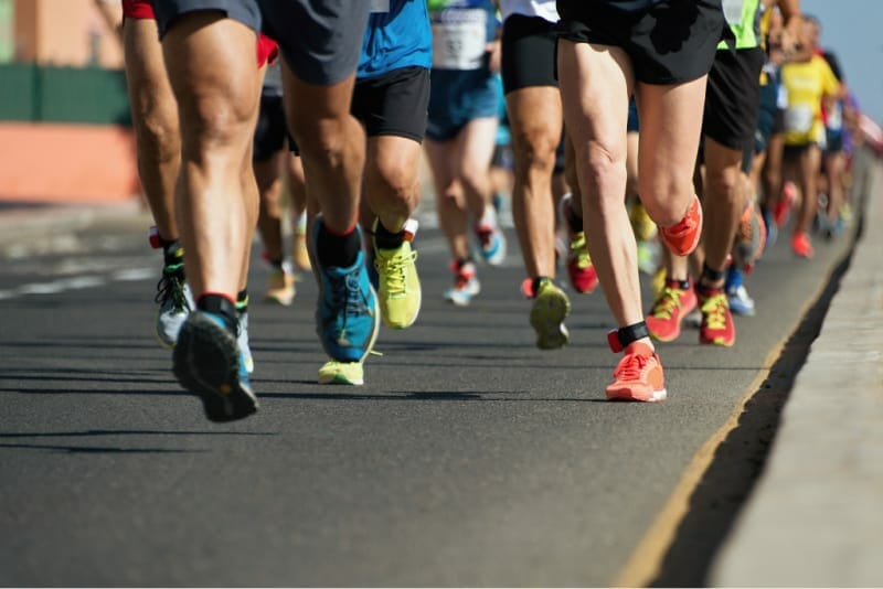 People running