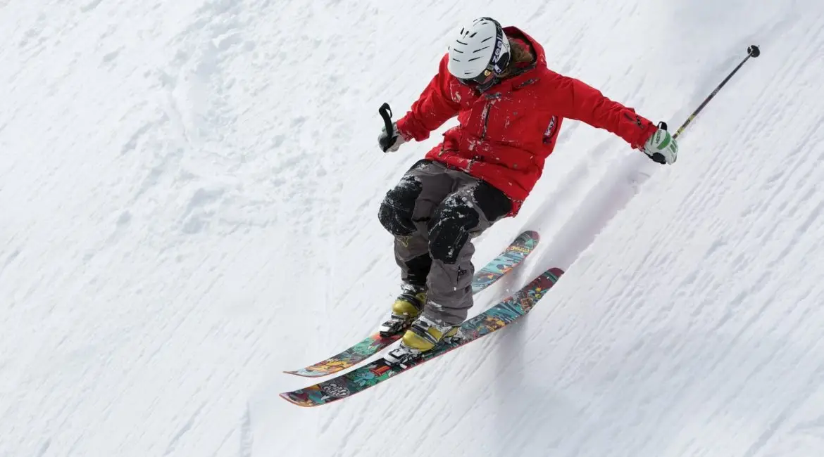skiing