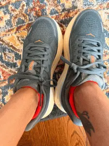 Hoka Bondi 9