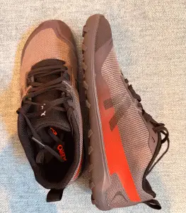 mesa shoes by Xero